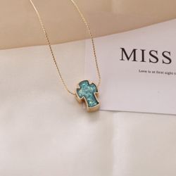 N25- Beautiful Cross Necklace For Women!