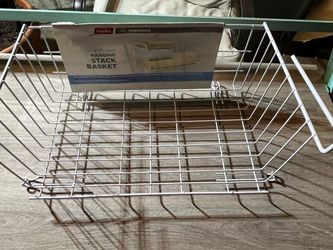 Hanging rack brand new
