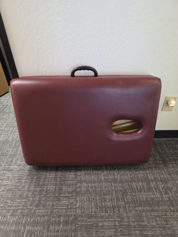 Portable massage table - great condition