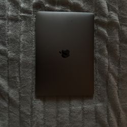 16” MacBook Pro 2017 