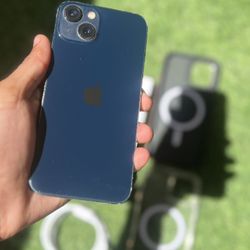 iPhone 13 Blue 128GB Like New !
