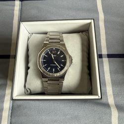 Timex Essex Watch (Discontinued)