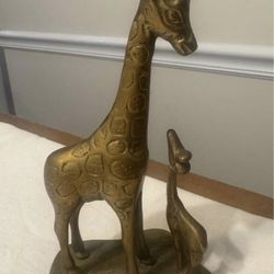 Brass Giraffe Mama And Baby