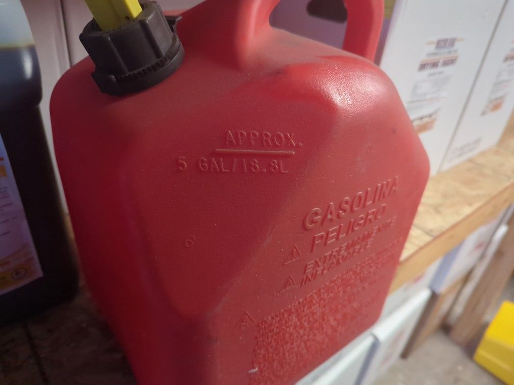 5gal Gas Jugs 