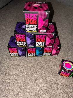 Original fuzz balls needoh