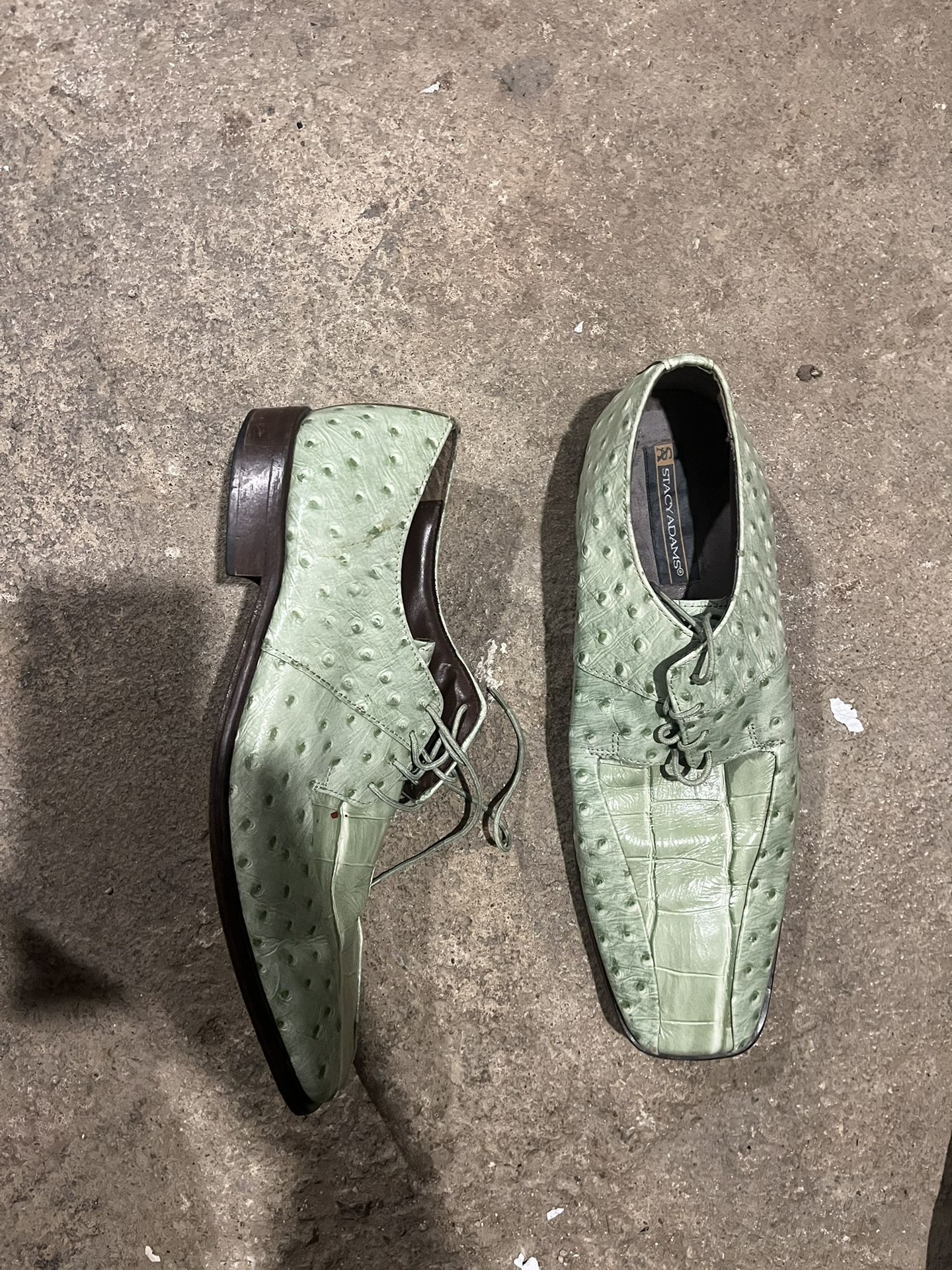 Mens Shoes size 10.5