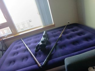 Pool Cue Stick with Carrying Case