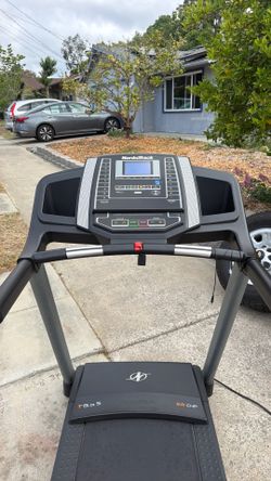 Nórdic Track Treadmill