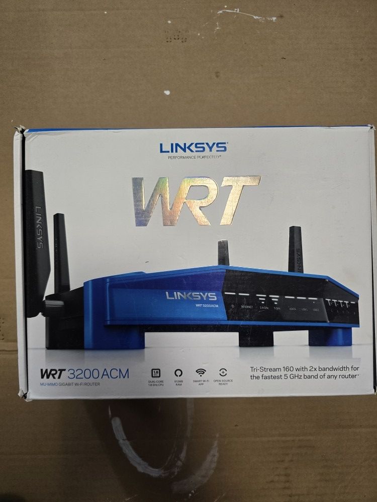 Linksys WRT 3200 ACM Router
