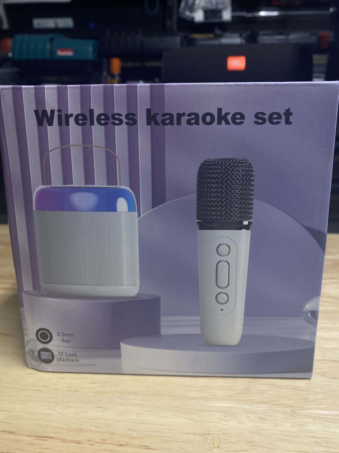 Karaoke Set Wireless New In Box