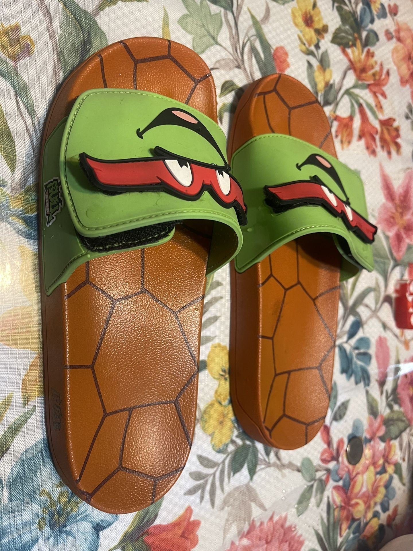 Ninja turtle sandal size 9 To 9 1/2