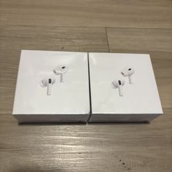 (2) Air pod Gen 2s