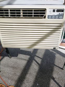 Kenmore 7800 BTU window air conditioner