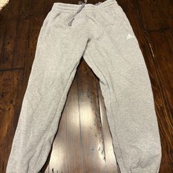 Women’s Adidas Grey Sweatpants Size L