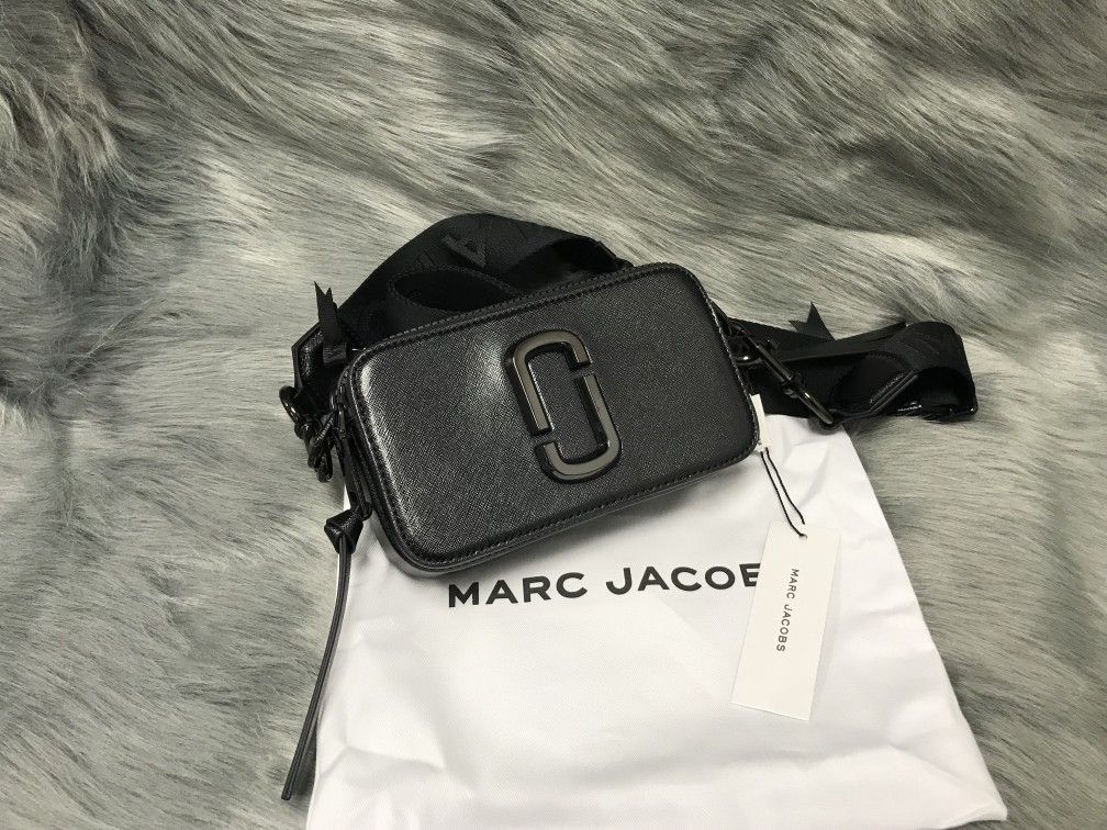 Marc Jacobs Colorblock Snapshot Crossbody bag   Black
