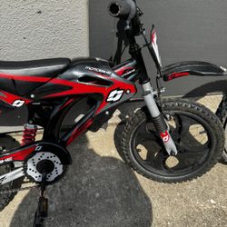 Bikes! Giant XTC SE2, Hyper Motorbike, Schwinn 