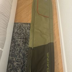 Green Snowboard Bag