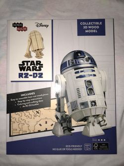 *NEW* R2 D2 STAR WARS Disney Collectible 3D wood model puzzle