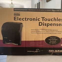 Paper Towel Dispenser