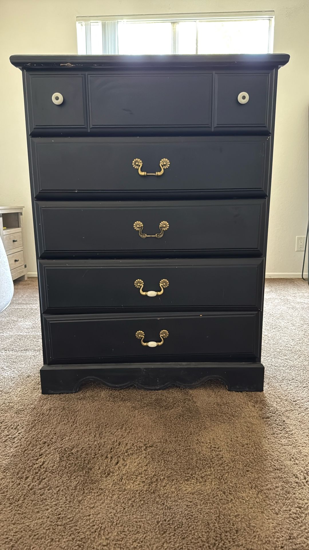 Dresser