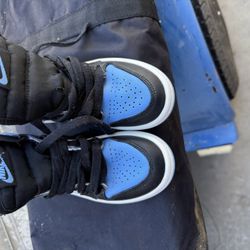 Jordan 1s Kids Size 12