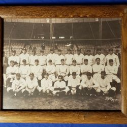 RARE NEW YORK YANKEES TEAM PHOTO BABE RUTH, L. GEHRIG COSMO-SILEO 8x10