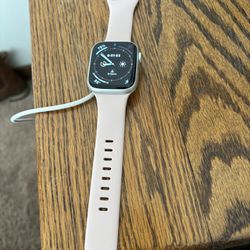 Apple Watch Series 9, 45mm, Gps, Silver Case, Extra Band, Unlocked, $300