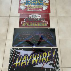 4 Vintage 80’s And 90’s Casino Slot Machine Glass Display  Great condition   $25 each