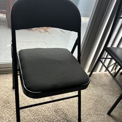 2 Cushioned Folding Chairs