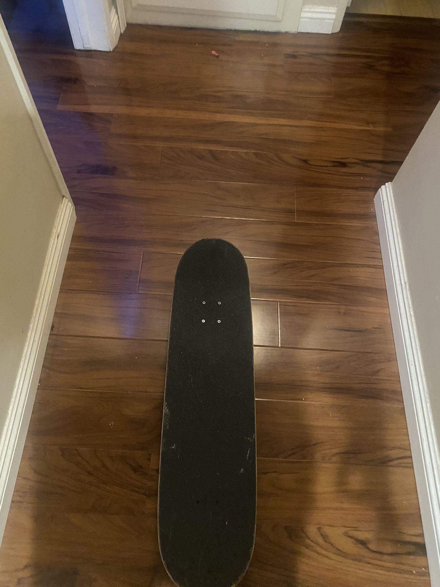 Barely Used Skateboard (about 10 Inches Of Wideness) for Sale in Irvine