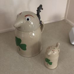 Rare Dooley Stein And Salt Shaker