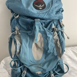 Osprey Aura 50 Backpack Like New Women’s Medium 