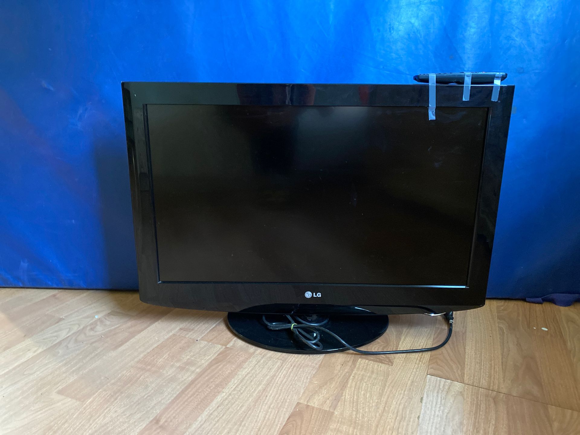 $40 obo working LG tv 32” screen