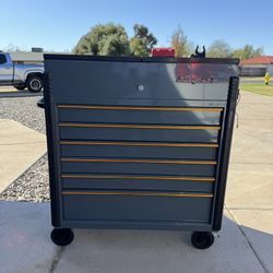 Snap On Tool Box With Tools