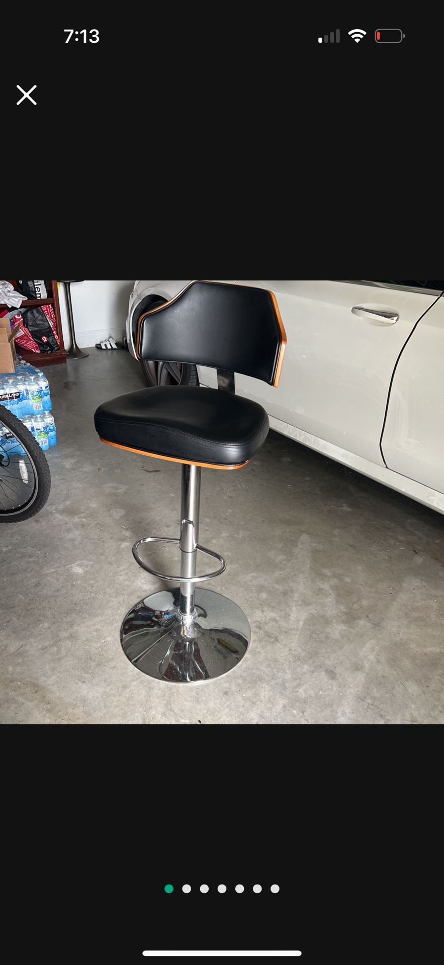 Swivel Bar stools