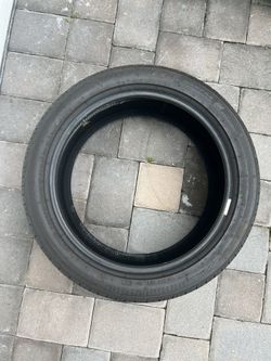 Bridgestone Potenza Tire