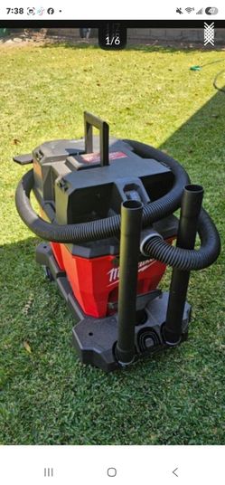 Milwaukee M18 Fuel 9 gallons shop vac