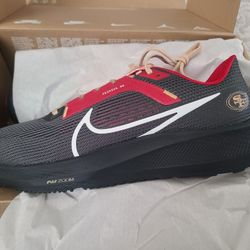 Nike ZOOM Pegasus 40