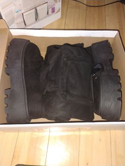 Black Folded Cargo