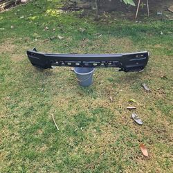 2023-24 honda Pilot, rear bumper. OEM part.