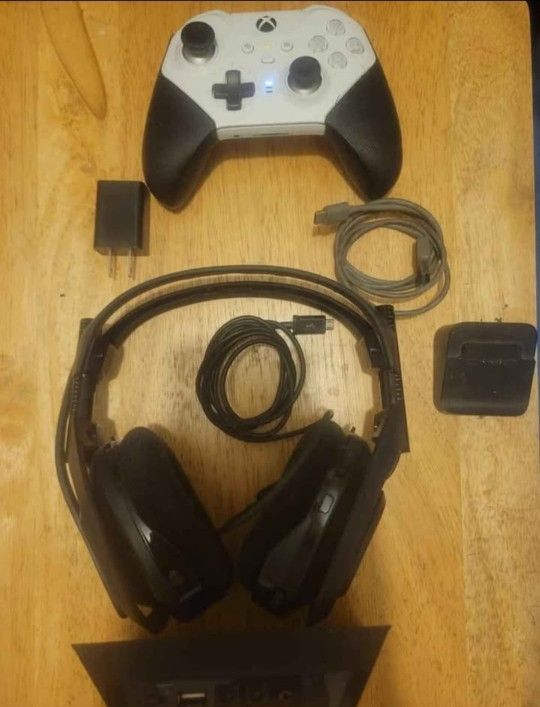 Astro A50&xbox Elite Controller