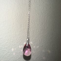 Stunning Silver Necklace W/ Pink Gemstone 