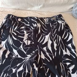 ELLA Rafaella Supreme Stretch bermuda shorts