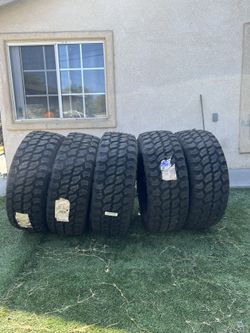 Desert Hawk lt305/70r17