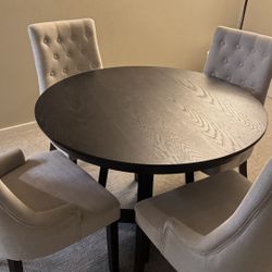 Dining Set / Table and 4 Chairs