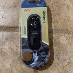 Smart Outdoor Products Compass Temperature SmartLatch Zipper Pull Series
