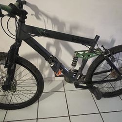 Mountain Bike 26”