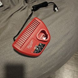 M12 Milwaukee Charger