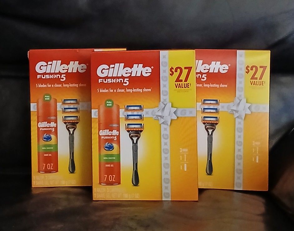 "GILLETTE" FUSION 5 SHAVING GIFT SETS FOR MEN