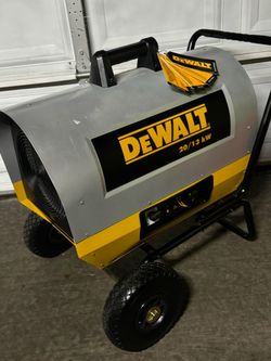 Dewalt 20,000-Watt 3-Phase Forced Air Electric Indoor Furnace Space Heater with Thermostat